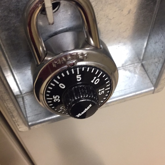 Meet your Posher, Megan - Picture 1 of 1